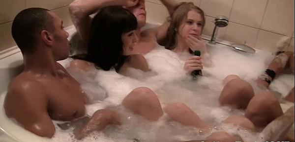  College amateurs jacuzzi fun turns into orgy
